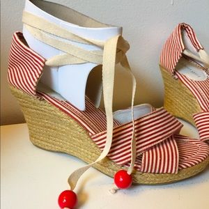 Steve Madden Sandal Wedges